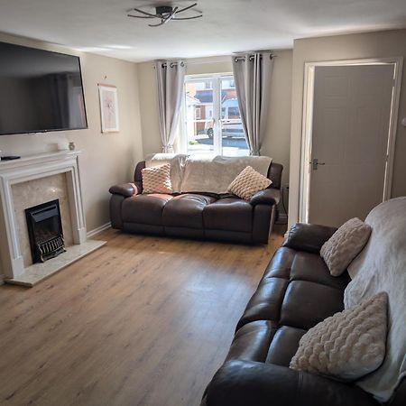 3 Bedroom Detached By The Sea Prestatyn Buitenkant foto